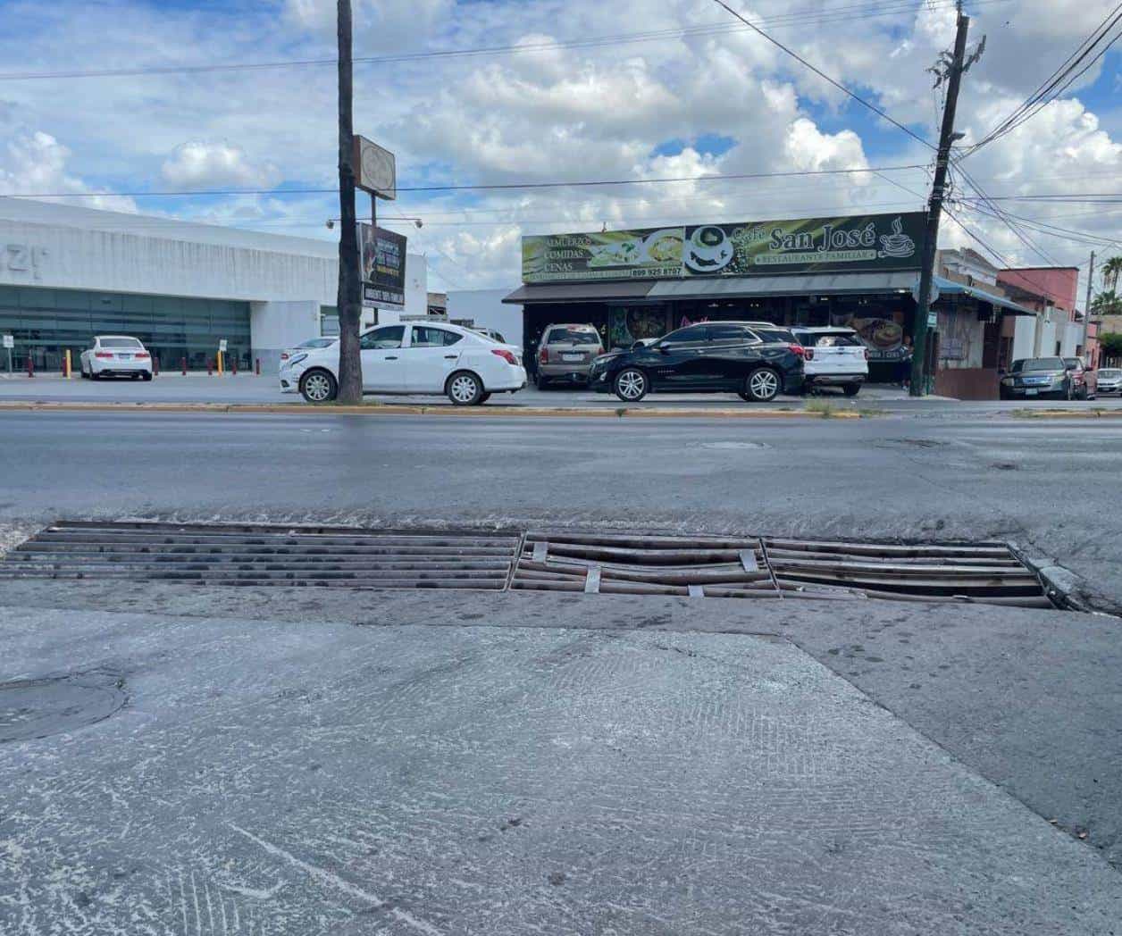 Se hunde calle por alcantarilla dañada en Bulevar Hidalgo Se hunde calle por alcantarilla dañada en Bulevar Hidalgo