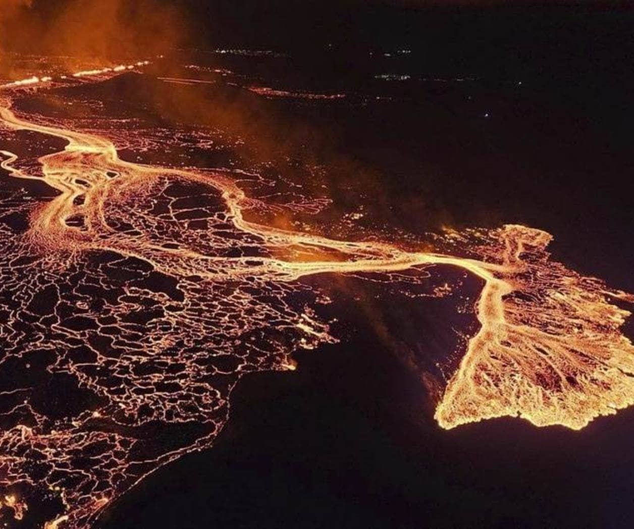 Erupción Volcánica en Islandia