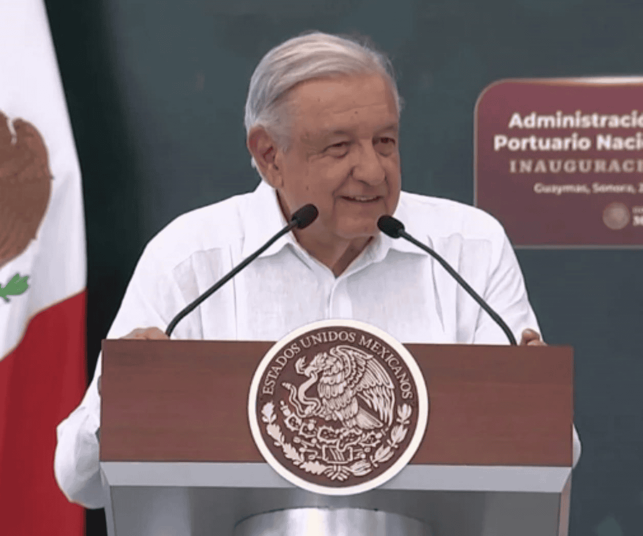 No queremos muros con EU, ni maltratos a paisanos.- AMLO