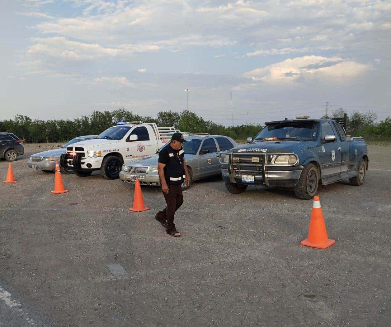 Apoyan brigadistas en accidentes carreteros en Reynosa Apoyan brigadistas en accidentes carreteros en Reynosa