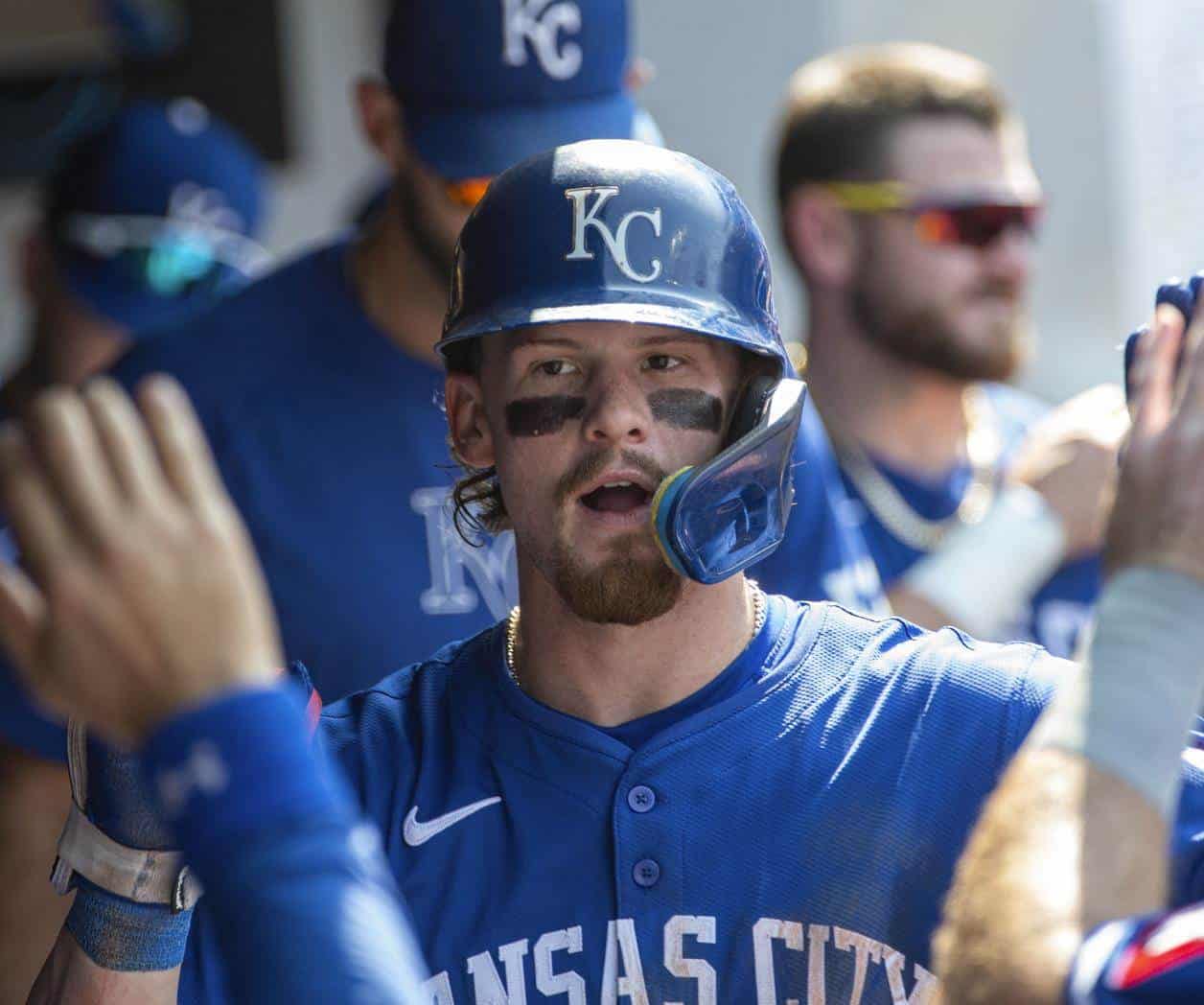 Reales vencen a Guardianes al abrir doble cartelera Reales vencen a Guardianes al abrir doble cartelera