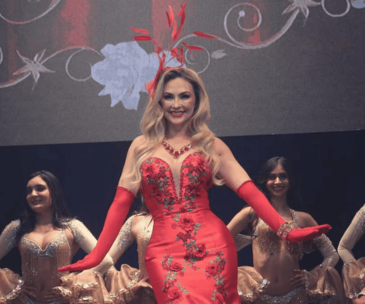 Aracely Arámbula habla de su cintura, la más pequeña de México