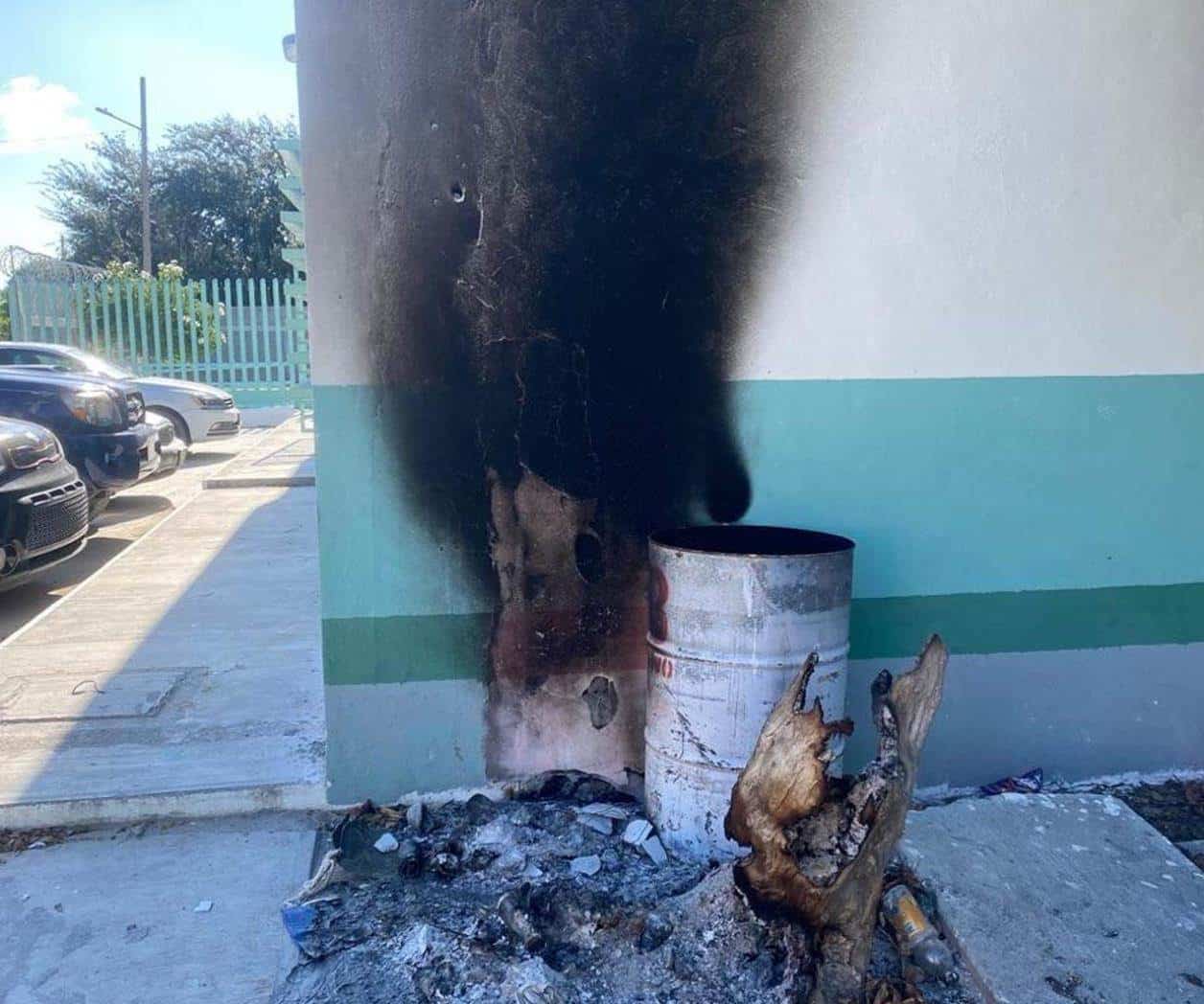 Vandalizan unidad de salud reci&eacute;n remodelada en R&iacute;o Bravo
