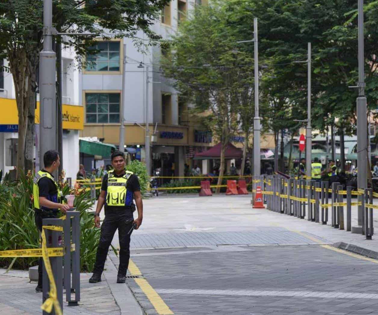 Alerta en Kuala Lumpur por socavón: Búsqueda turista india