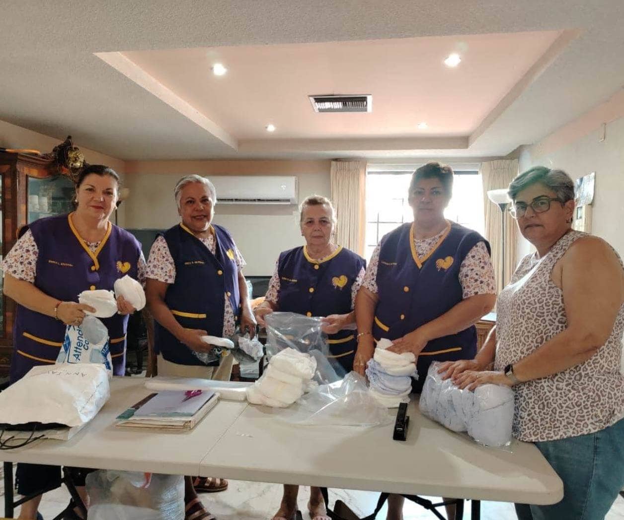 Atienden peticiones de ayuda Atienden peticiones de ayuda