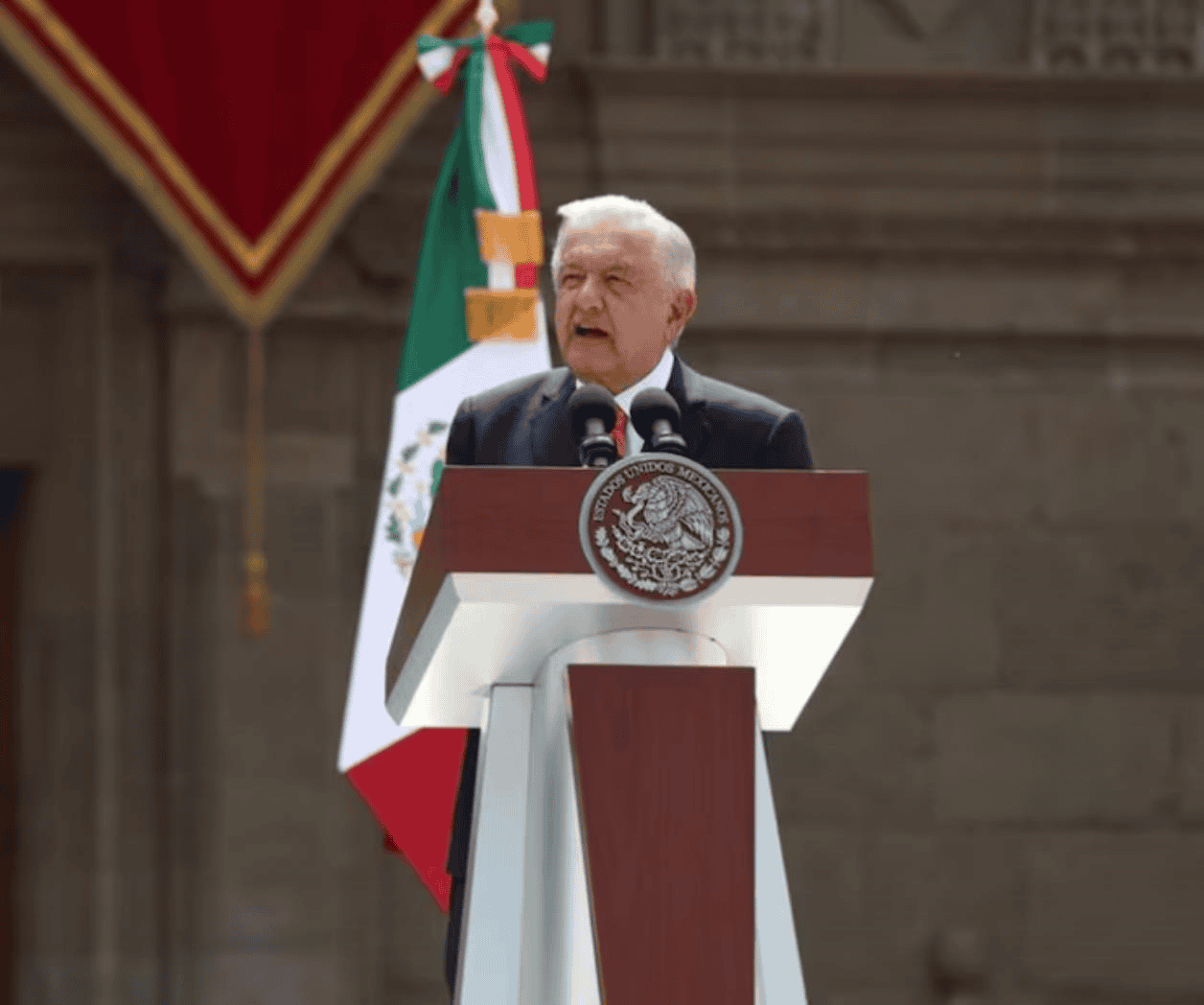 AMLO destaca transformación laboral y reparación de deudas históricas AMLO destaca transformación laboral y reparación de deudas históricas