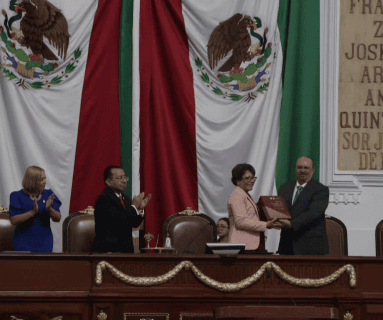 Martí Batres envía VI informe de Gobierno al Congreso de CDMX