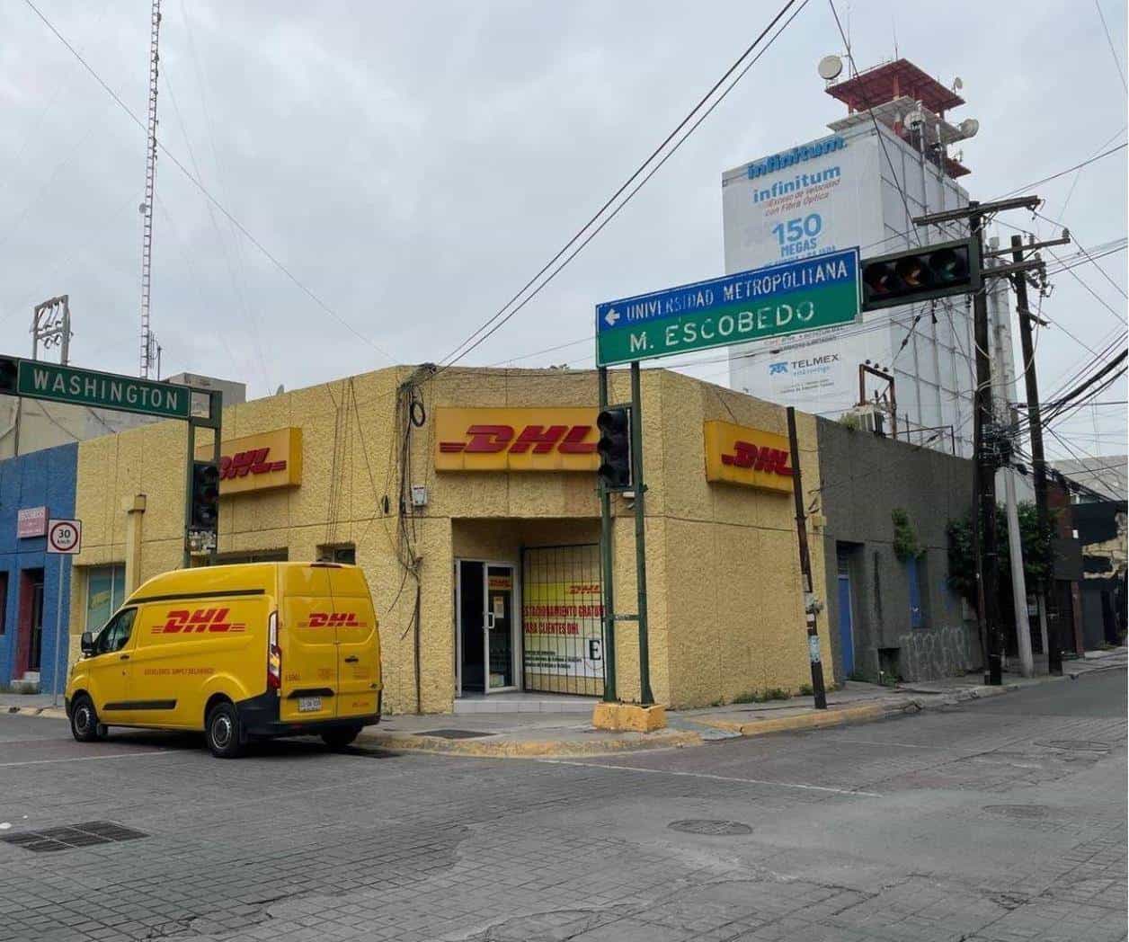 Caos vial en Monterrey por semáforos apagados