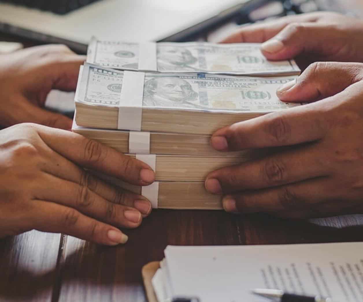 Contraloría Gubernamental y UIFE de Tamaulipas indagan riquezas inexplicables Contraloría Gubernamental y UIFE de Tamaulipas indagan riquezas inexplicables