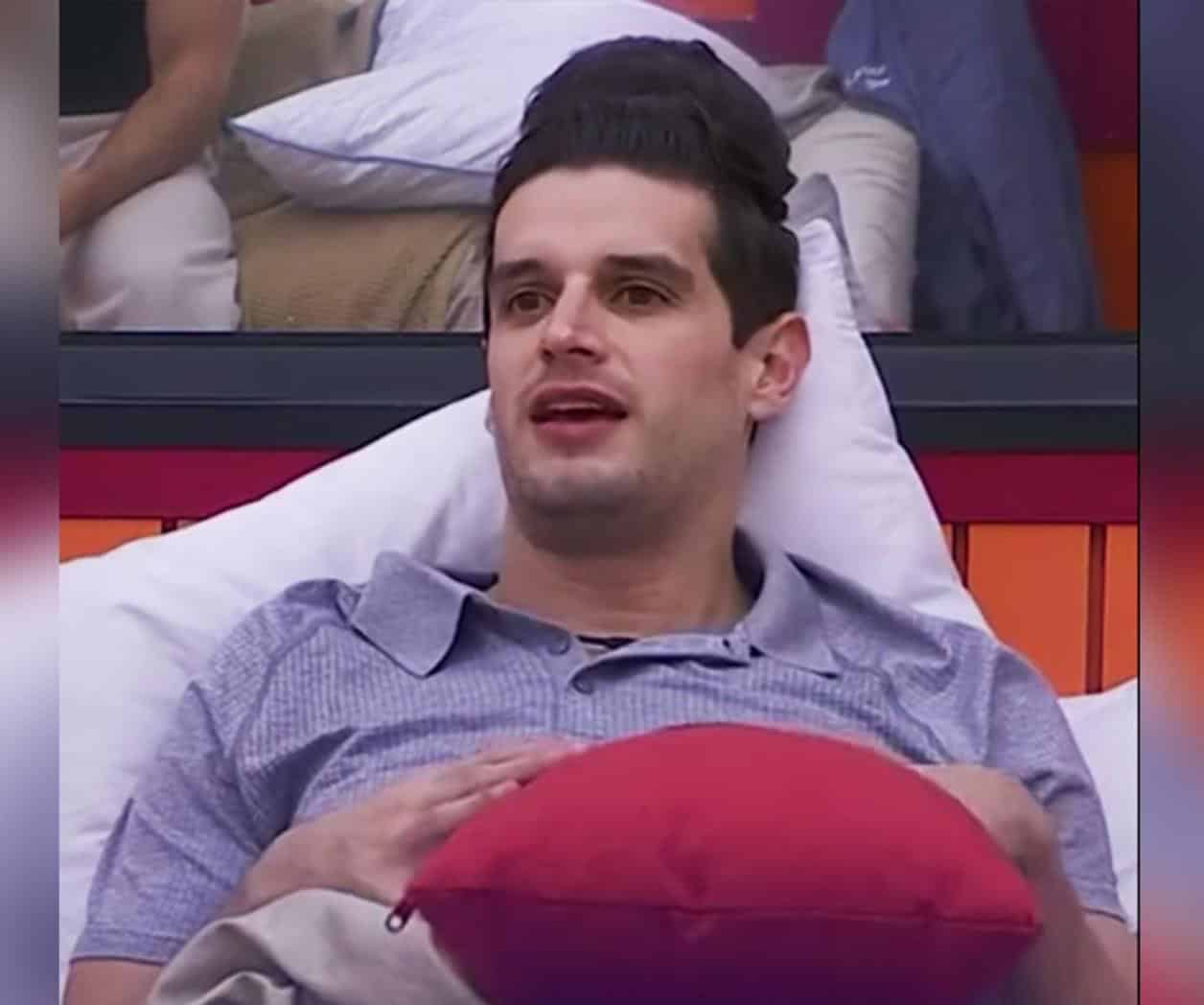 Adrián Marcelo cambia de estrategia en La Casa de los Famosos Adrián Marcelo cambia de estrategia en La Casa de los Famosos