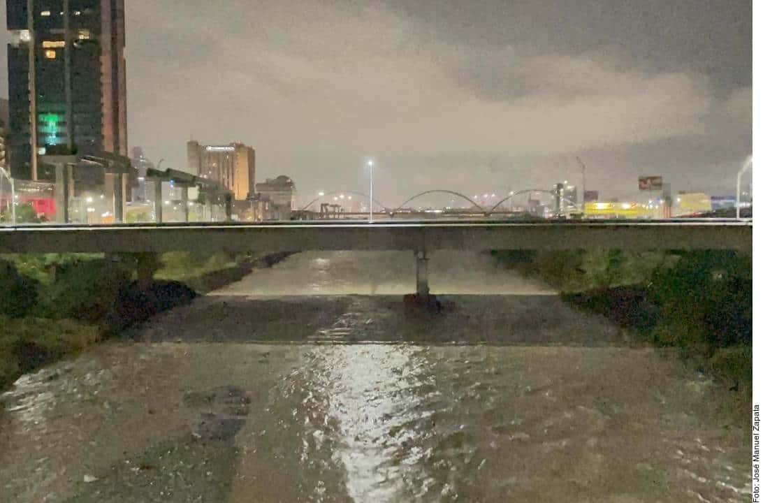 Lluvias aumentan flujo de agua en el Río Santa Catarina