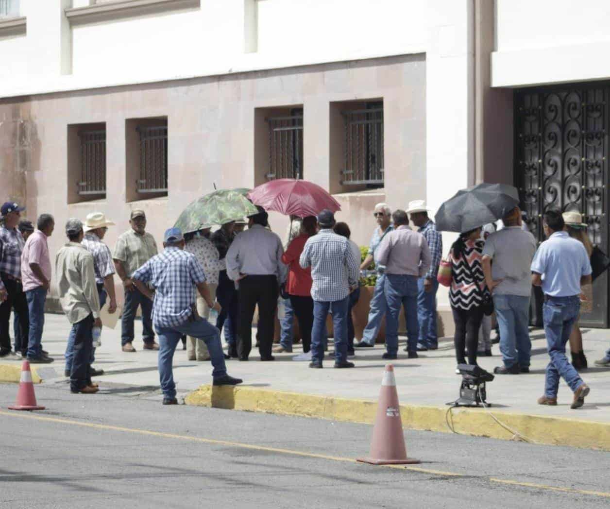 Autorizan compensar a sorgueros con dinero