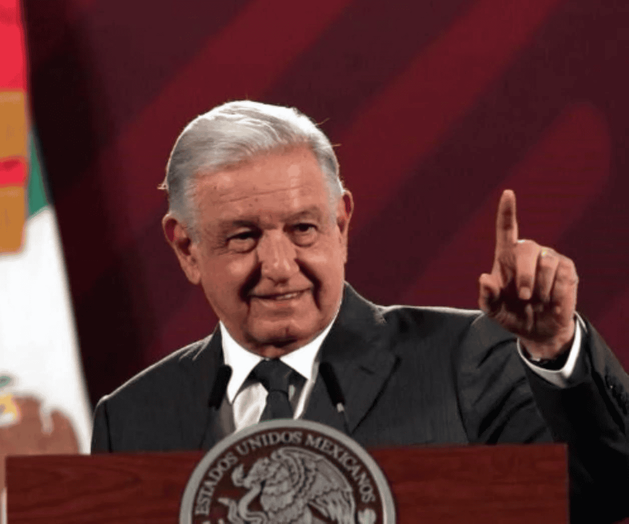 AMLO sí violó ley electoral en 31 mañaneras.- TEPJF