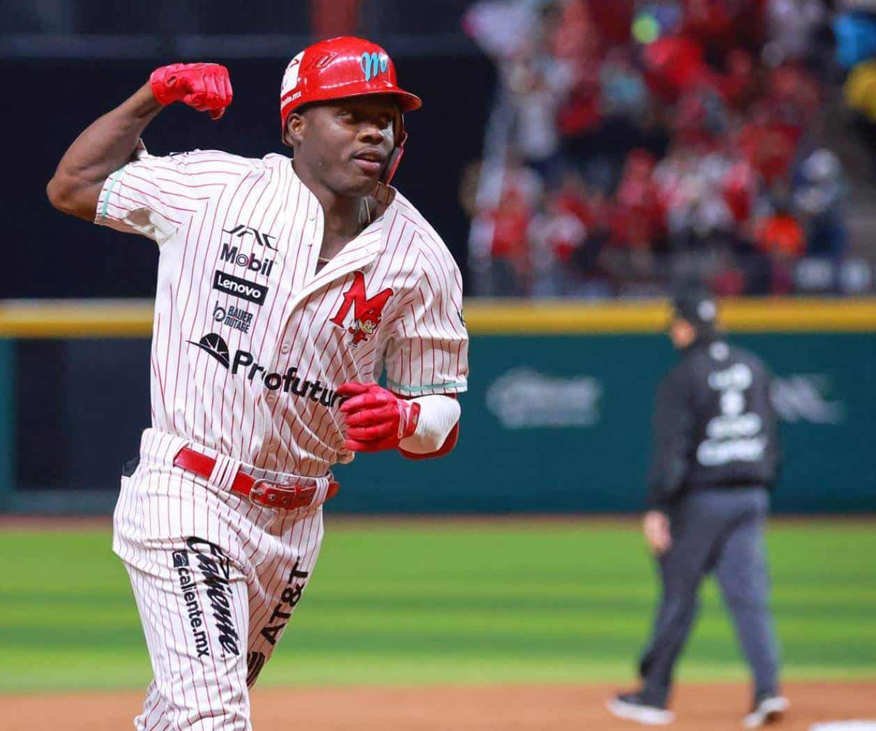 Diablos Rojos del México dominan a Sultanes en la Serie del Rey