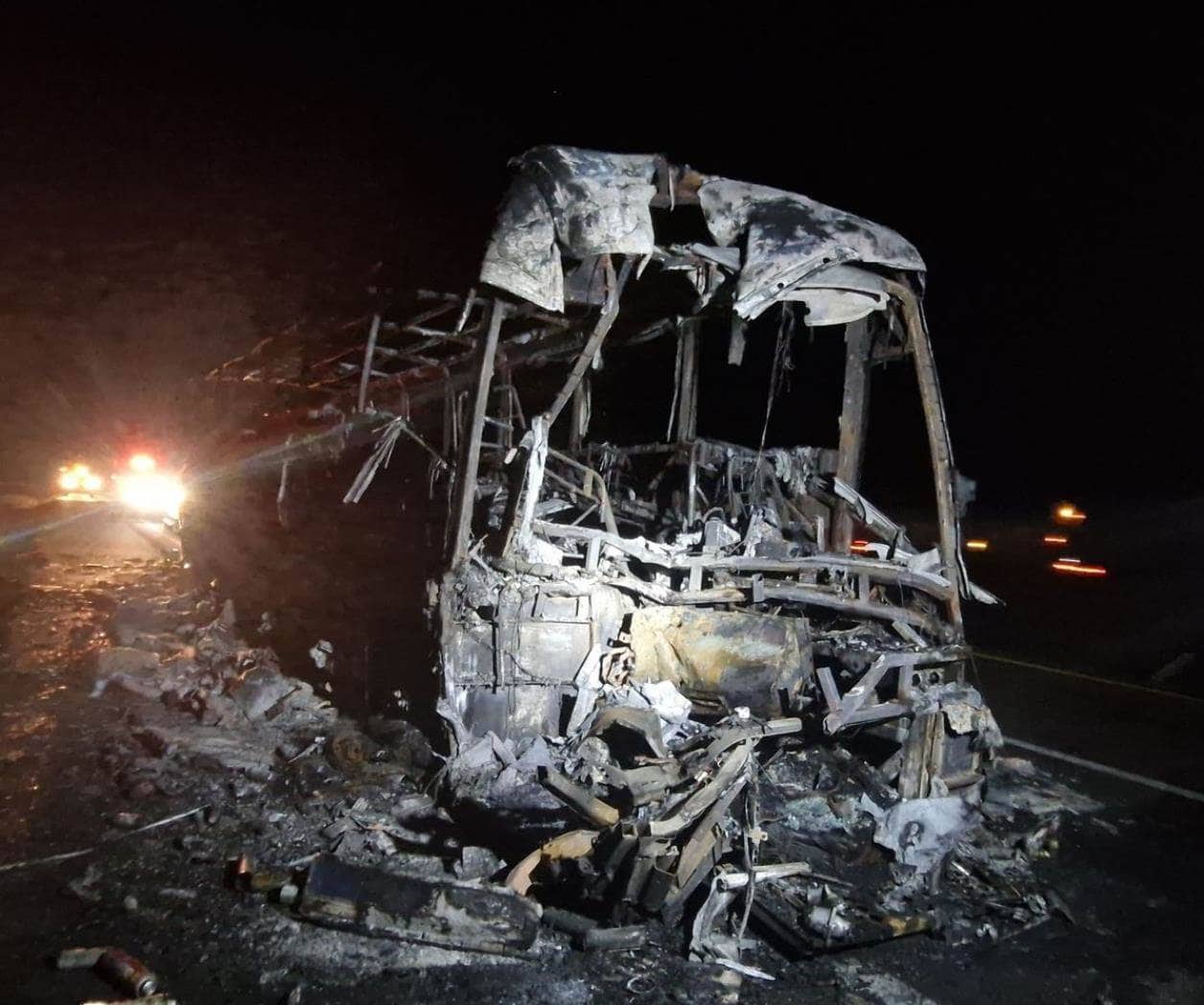 Accidente en Autopista a Nuevo Laredo deja 2 muertos y 5 heridos