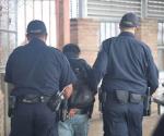 Detienen a prófugo acusado por agresión sexual a menor