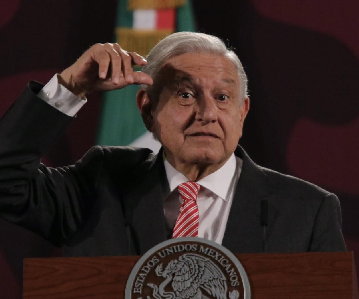 AMLO acusa al Poder Judicial de proteger mafias en México