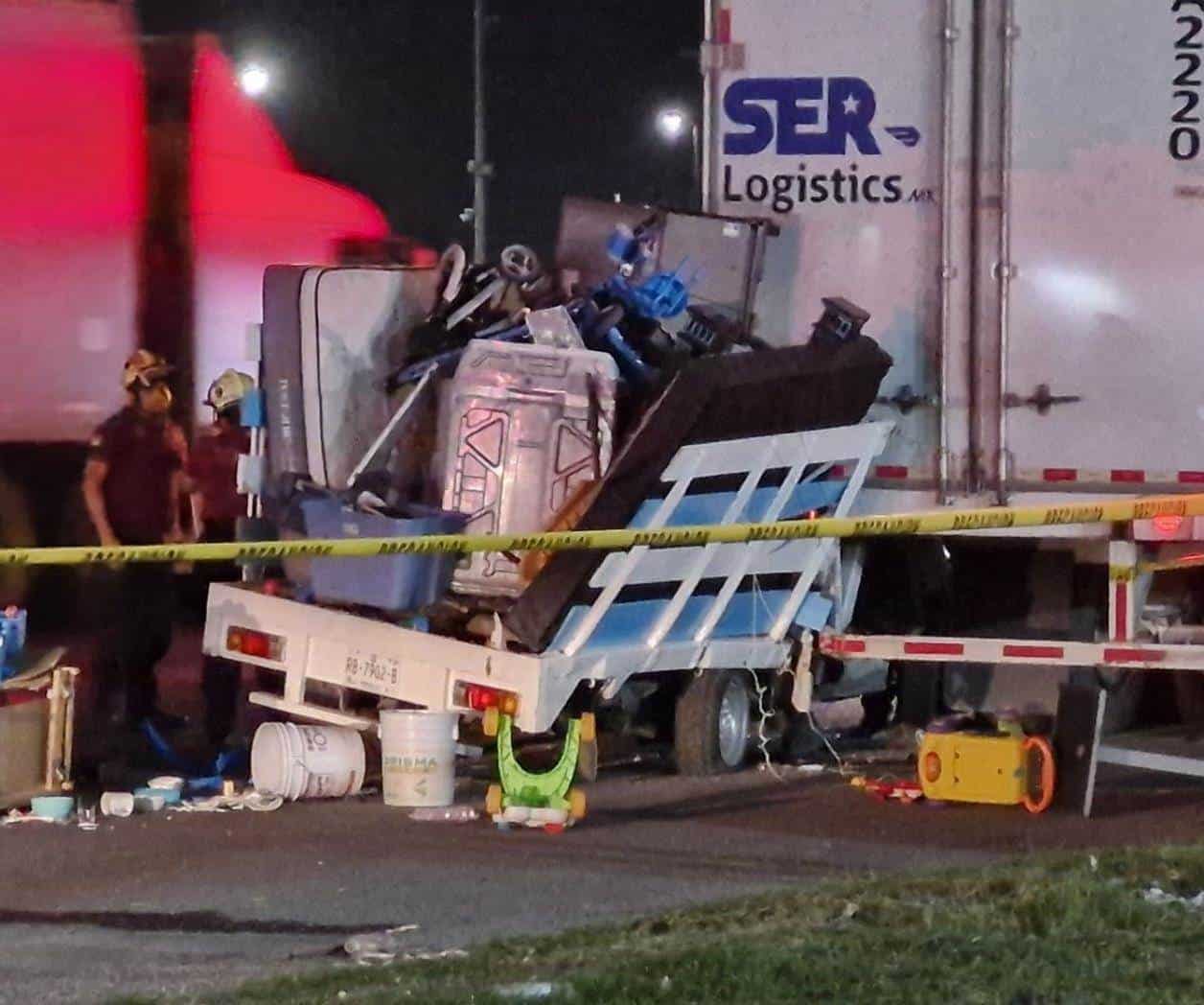 Tragedia durante mudanza: Joven muere tras choque en Libramiento Noreste de Escobedo Tragedia durante mudanza: Joven muere tras choque en Libramiento Noreste de Escobedo