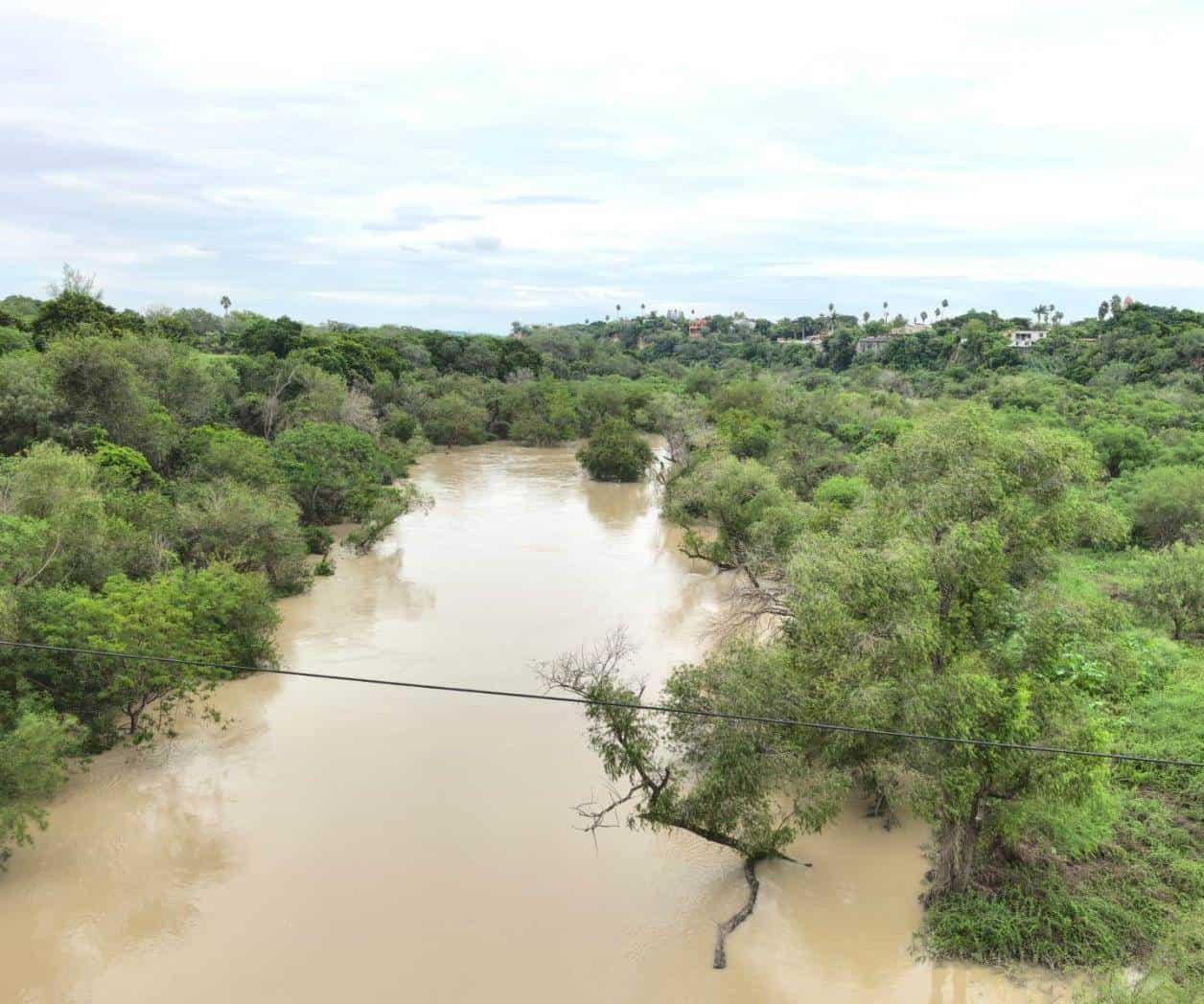 Cierran compuertas de presa Cerro Prieto: Inicia descenso de Río Conchos