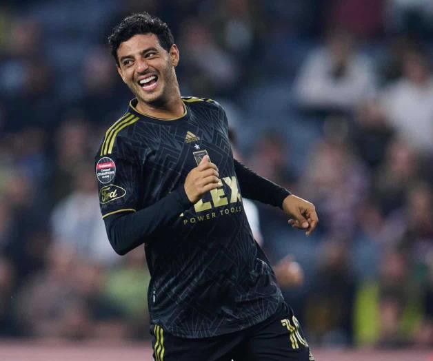 Carlos Vela firma un nuevo contrato y regresa al LAFC
