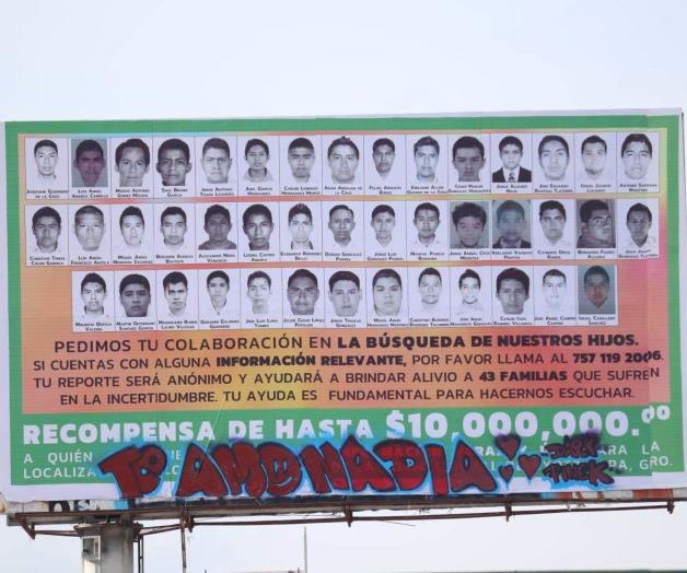 Recompensa millonaria por información sobre normalistas de Ayotzinapa