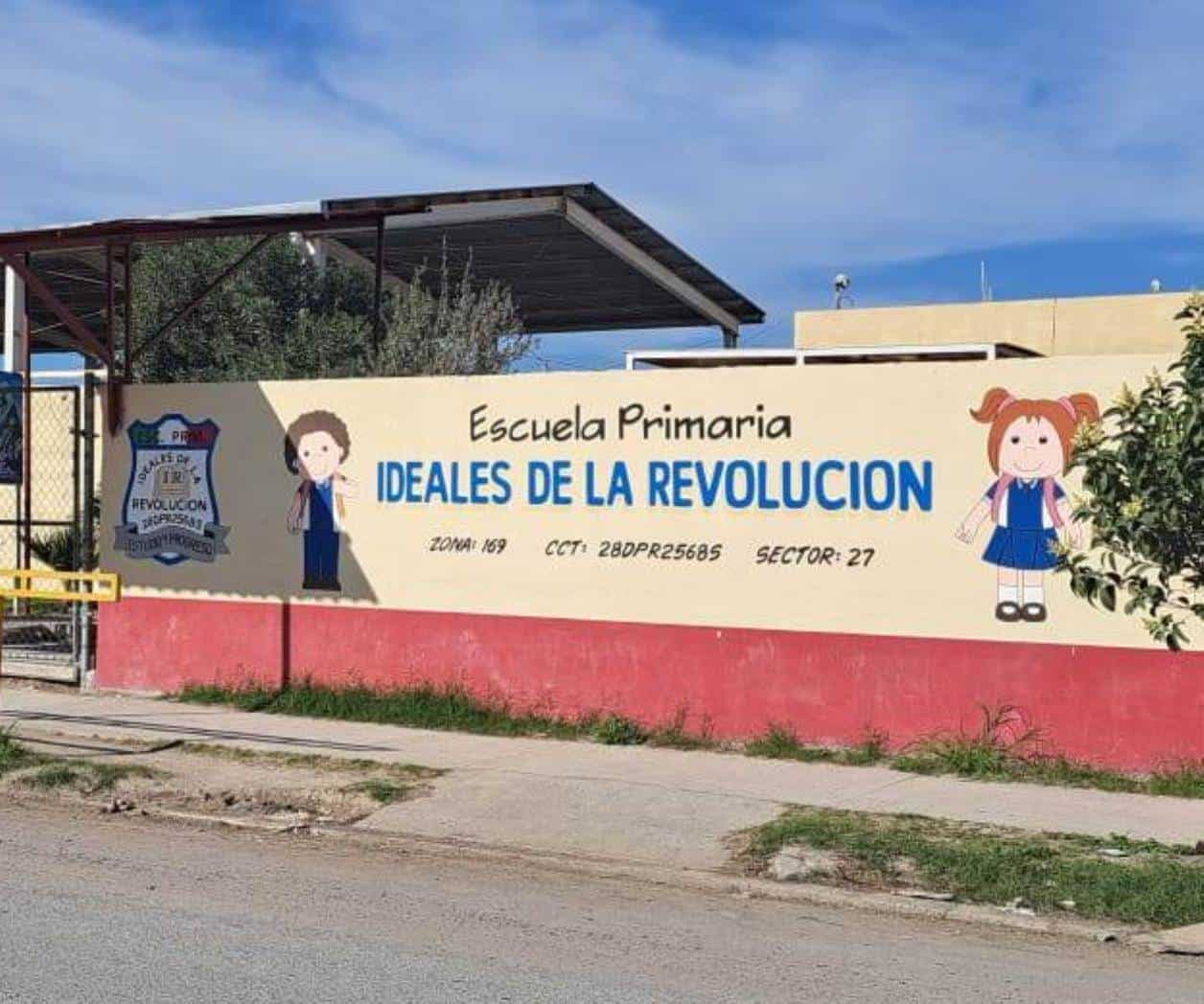 Se alistan para certamen de las escoltas escolares en Colonia Los Almendros