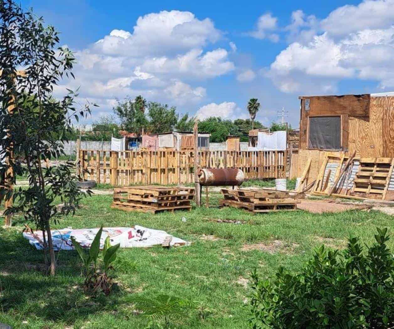 Tienen casa...¡invaden predio en Colonia Riberas de Rancho Grande!