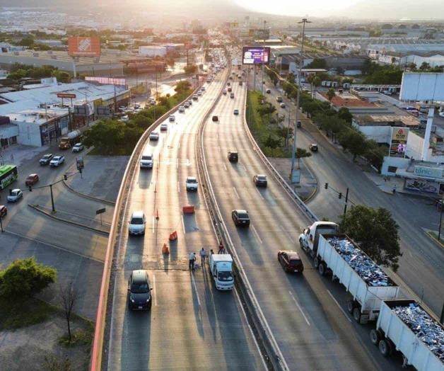 Cierran carriles de Díaz Ordaz por reparaciones en puente