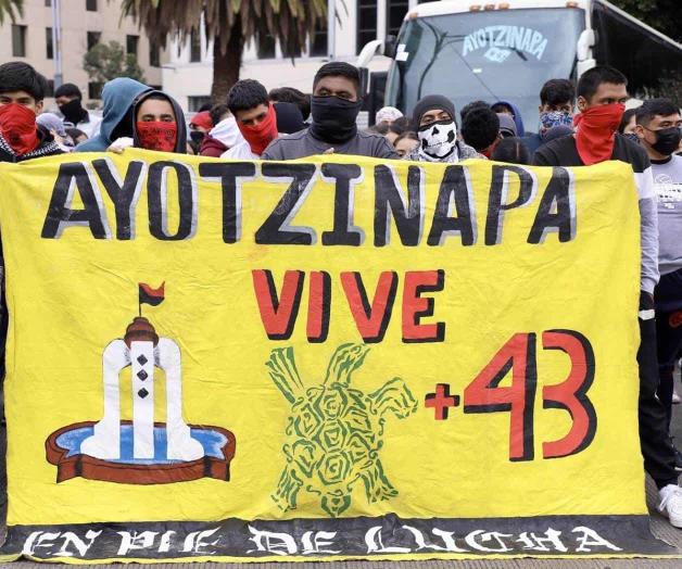 AMLO sobre Caso Ayotzinapa: Hicimos todo por encontrarlos AMLO sobre Caso Ayotzinapa: Hicimos todo por encontrarlos