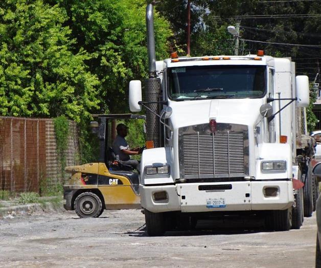 Problemas de tráfico causados por montacargas en Río Bravo