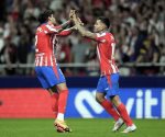 Atlético empata agónicamente ante Real Madrid