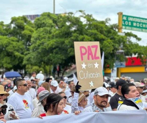 Hacen marcha para pedir paz en Sinaloa