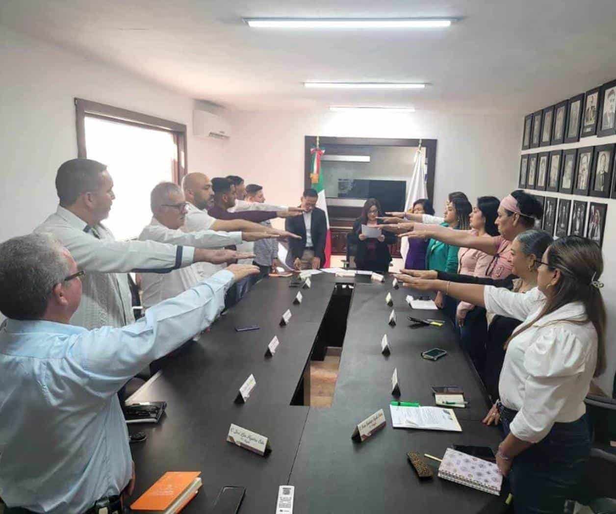 En la primera sesión extraordinaria de cabildo: Asignan las comisiones a regidores En la primera sesión extraordinaria de cabildo: Asignan las comisiones a regidores