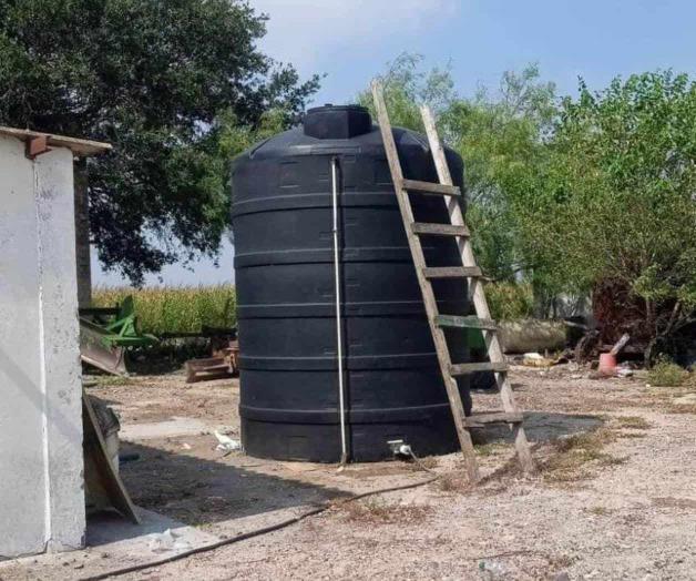 Familias del ejido Altamirano claman por agua tras un mes sin abasto