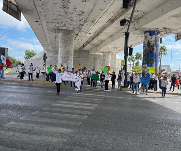 Demandan protección a sus derechos laborales Demandan protección a sus derechos laborales