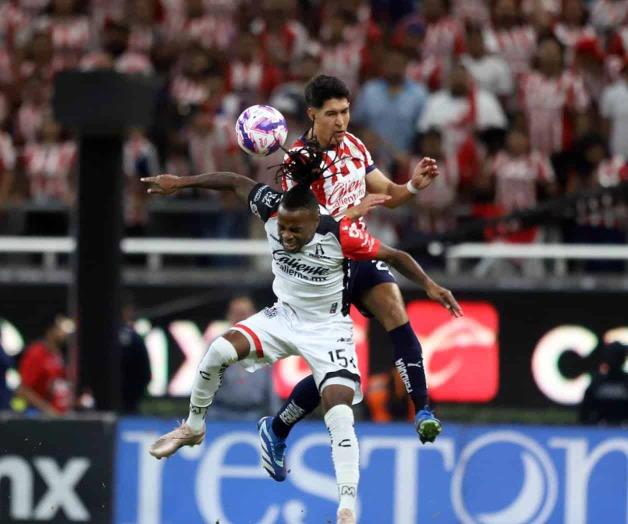Clásico Tapatío: Atlas vence a Chivas 3-2 Clásico Tapatío: Atlas vence a Chivas 3-2