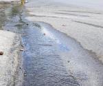 Fuga de agua en la Colonia Narciso Mendoza de Reynosa