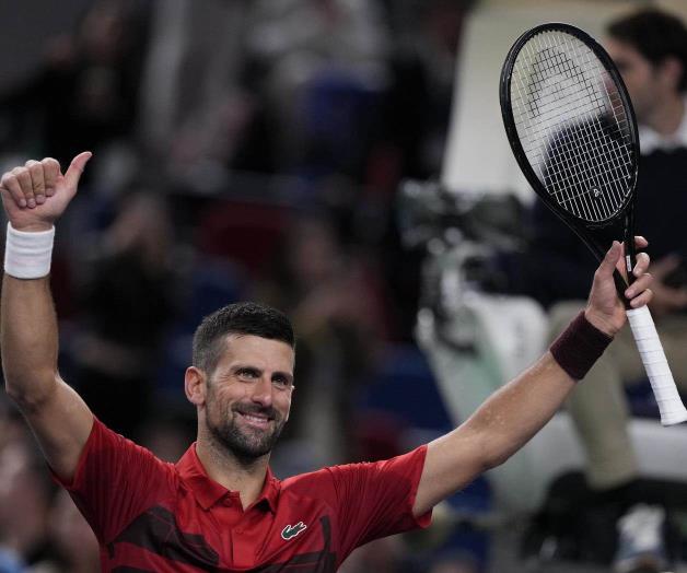Djokovic, a octavos de final en Shanghái