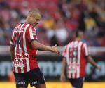 Chicharito y Guti piden unión: Chivas es muy importante