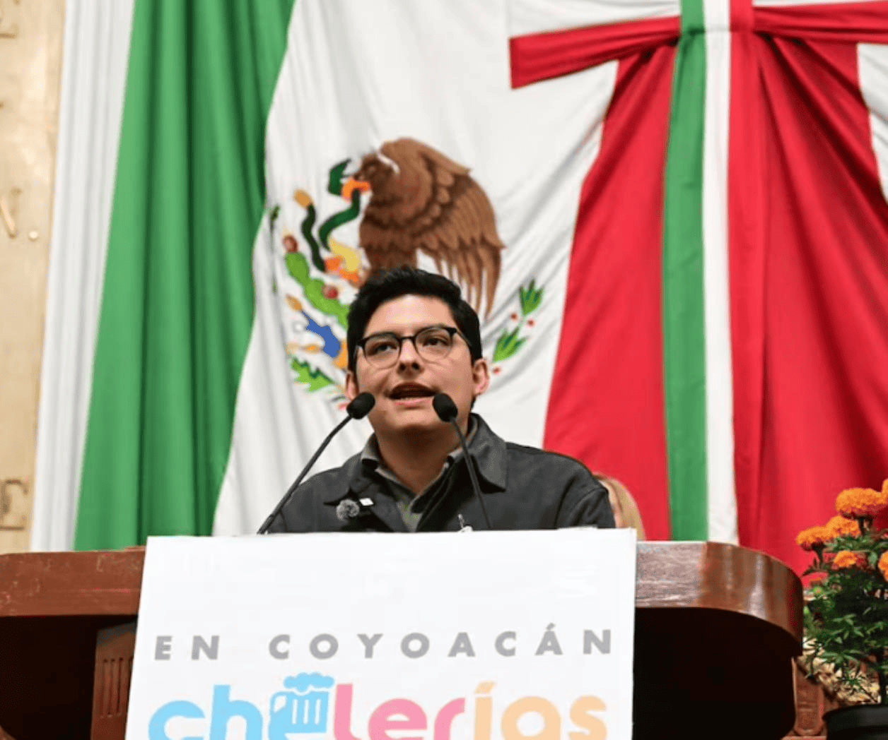 Exhortan a alcaldía Coyoacán a continuar con retiro de chelerías Exhortan a alcaldía Coyoacán a continuar con retiro de chelerías