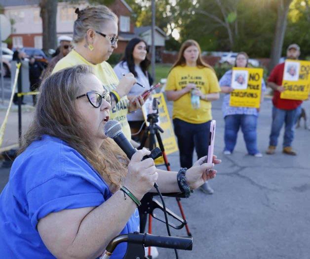 Demandaron a Abbott detuviera la ejecución Demandaron a Abbott detuviera la ejecución