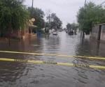 Lluvia cierra las avenidas