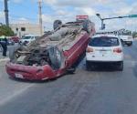 Se registra choque y volcadura en carretera Reynosa-Monterrey