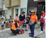 Juega niño con pirotecnia y resulta con quemaduras