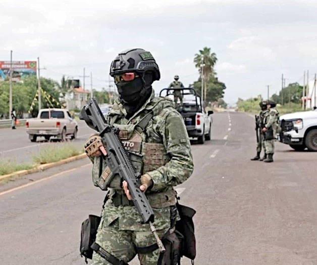 Civiles armados disparan en Hospital General y Cruz Roja de Culiacán Civiles armados disparan en Hospital General y Cruz Roja de Culiacán