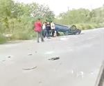 Accidente de Tránsito en Río Bravo con volcadura de auto