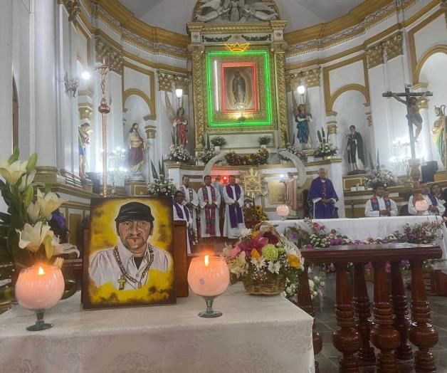 Asesinan a párroco Marcelo Pérez Pérez Asesinan a párroco Marcelo Pérez Pérez