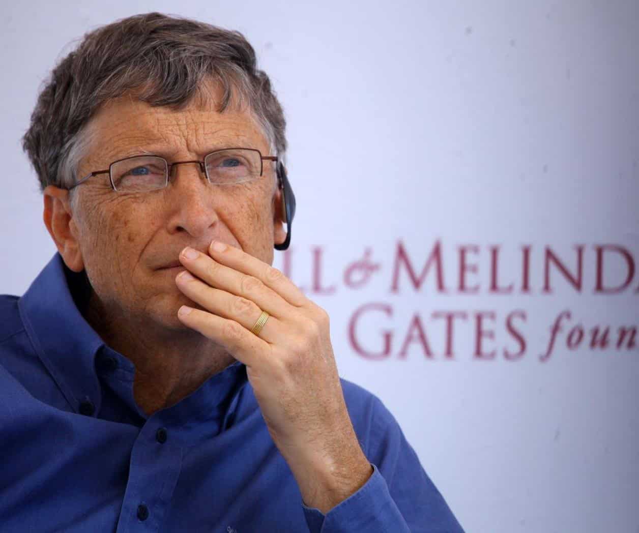 Dona Bill Gates 50 mdd a la campaña de Kamala Harris