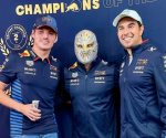 Checo Pérez y Max Verstappen se encuentran con Místico en el Gran Premio de México