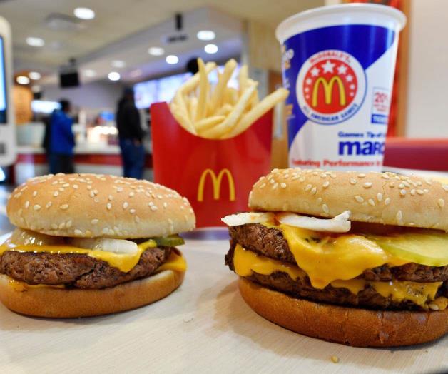 Se expanden contagios ligados a hamburguesas